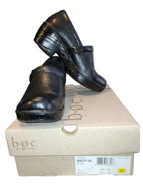 b.ø.c. Nadiyya Black Fig Leather Comfort Clogs Mules Size 8.5